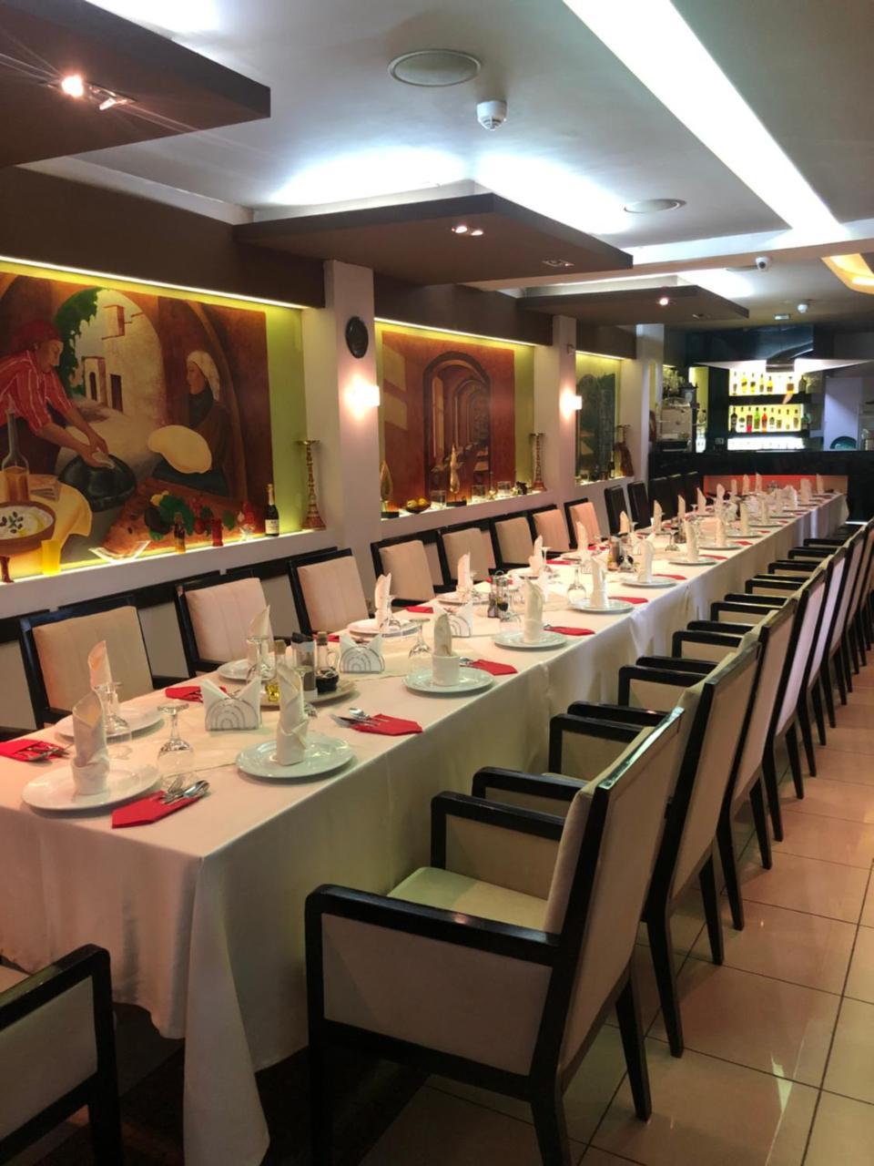 בוקרשט Hostel Tripoli Palace מראה חיצוני תמונה